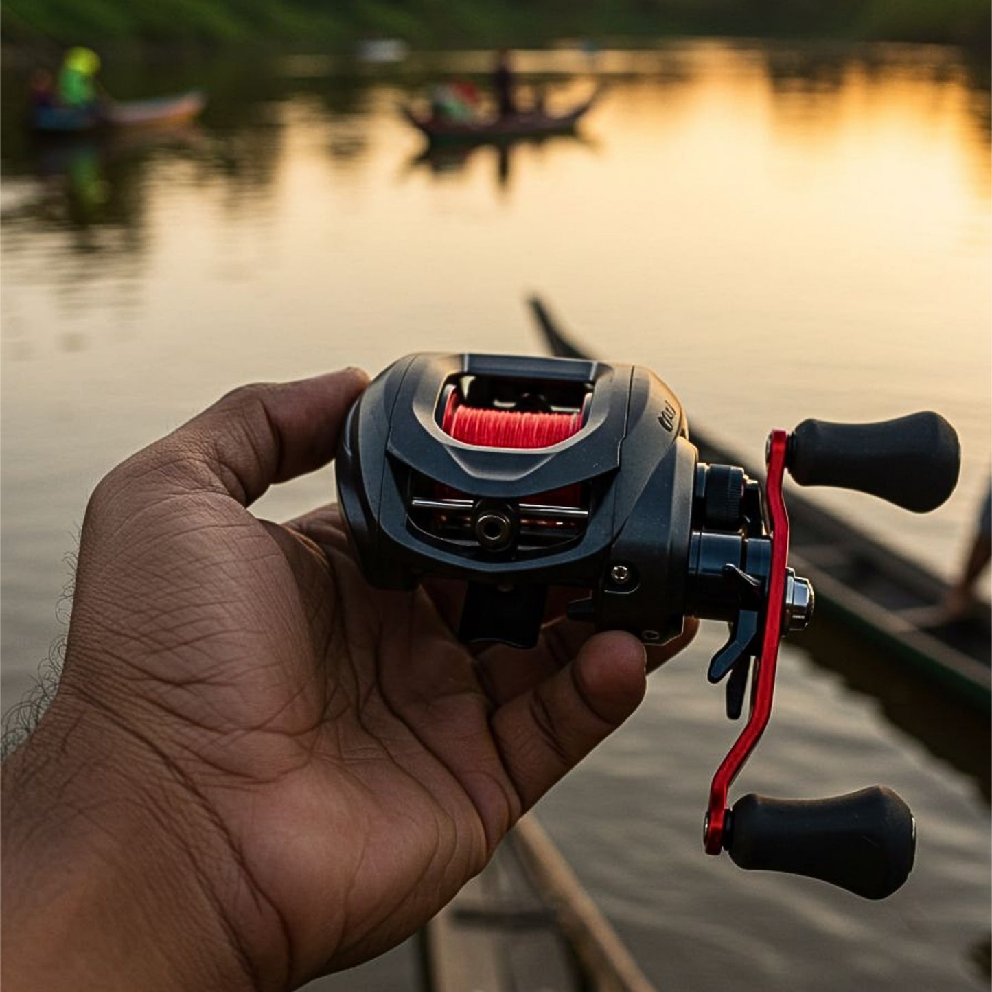 Moulinet Abu Garcia Black MAX3 Anti-Perruque + Lunettes SHIMANO Offertes en Cadeau